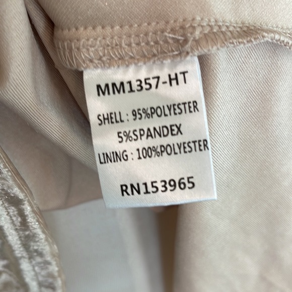 Journee  Dress Size Medium NWT - Picture 13 of 14